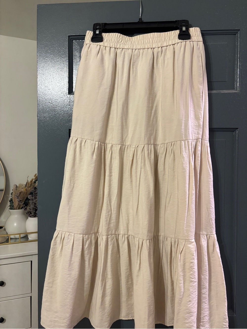 Jules & Leopold Soft Cream Tiered Maxi Skirt
